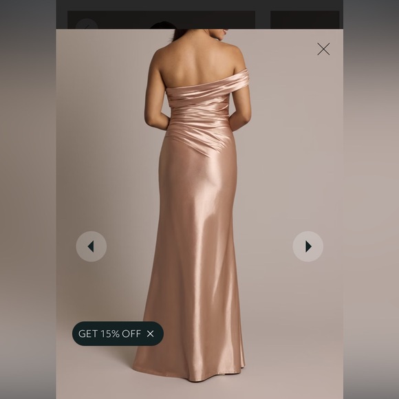 Sculpting satin ruched sheath dress - Picture 2 of 4